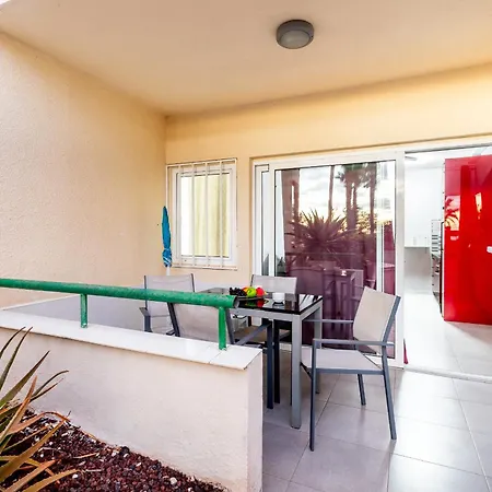 1012 Cristianos Front Row Sea, Pool Free Wifi Apartmán