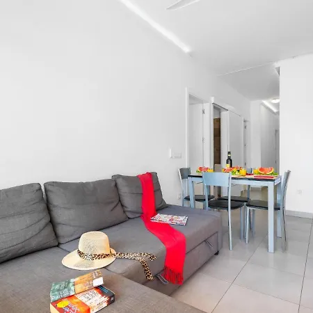 Appartamento 1012 Cristianos Front Row Sea, Pool Free Wifi Arona (Tenerife)