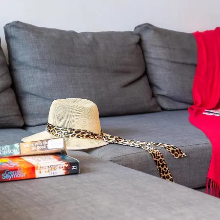 1012 Cristianos Front Row Sea, Pool Free Wifi Apartment *