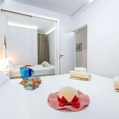 Appartement 1012 Cristianos Front Row Sea, Pool Free Wifi