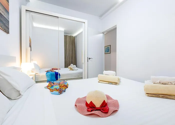 Apartmán 1012 Cristianos Front Row Sea, Pool Free Wifi