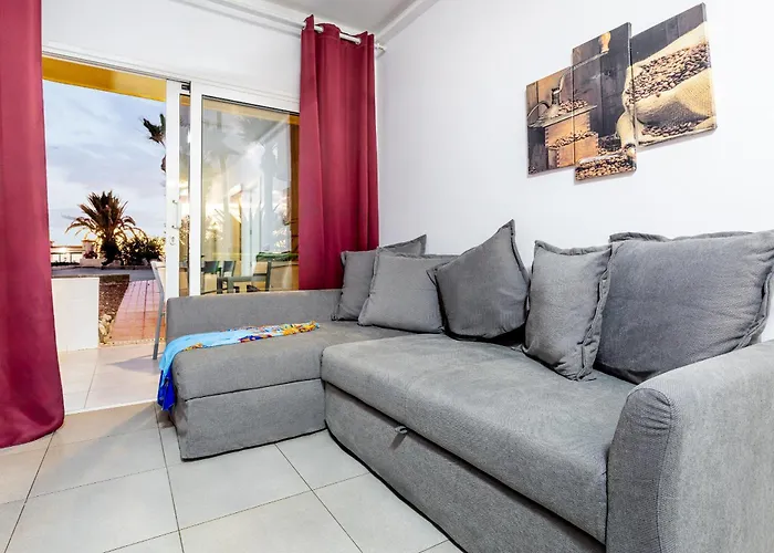 1012 Cristianos Front Row Sea, Pool Free Wifi