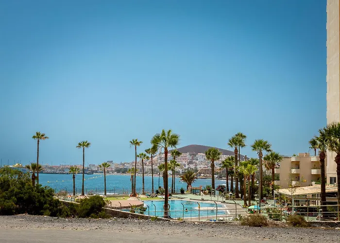 1012 Cristianos Front Row Sea, Pool Free Wifi