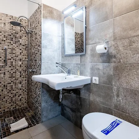 Apartmán 1012 Cristianos Front Row Sea, Pool Free Wifi Arona (Tenerife)